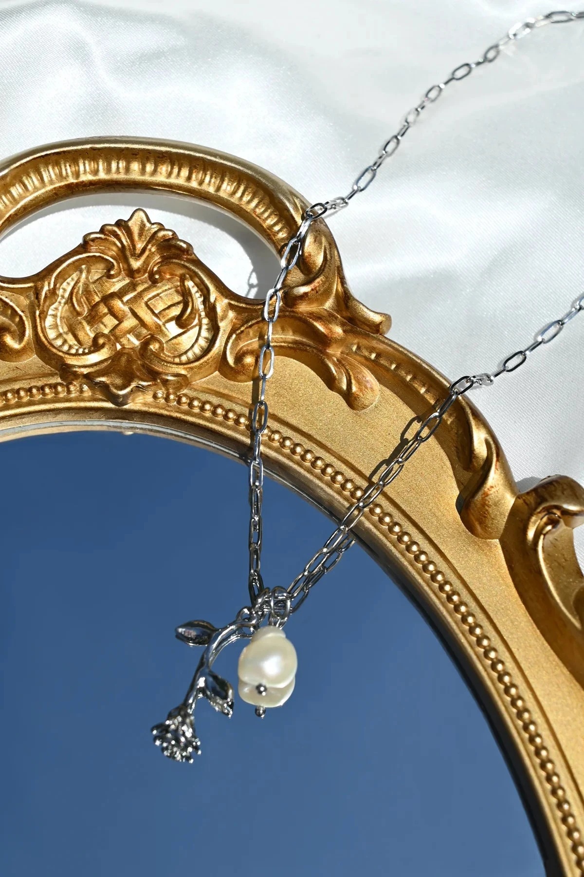 Dreamsbaby Jewels X Dippin Daisys Rosy Necklace - Image 4